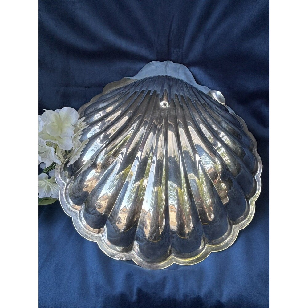English Silver Corp. Large Silver Plated Scallop Shell Bowl USA - Picture 3 of 15
